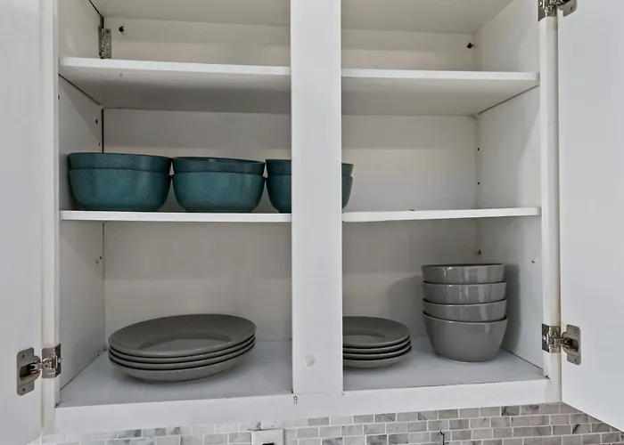 Trendy 2br Near Carson Street With Free Parking Сasa de vacaciones Pittsburgh
